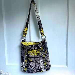 Vera Bradley crossbody in retired Baroque pattern